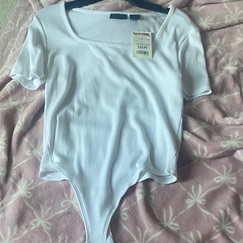 RACHEL Rachel Roy White Ribbed Short Sleeve Bodysuit Chemise